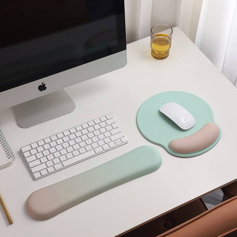 Repose poignet et tapis de souris mémoire de forme