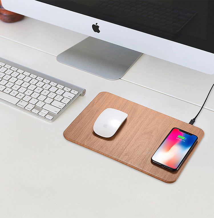 Tapis de souris sans fil et chargeur à motif bois